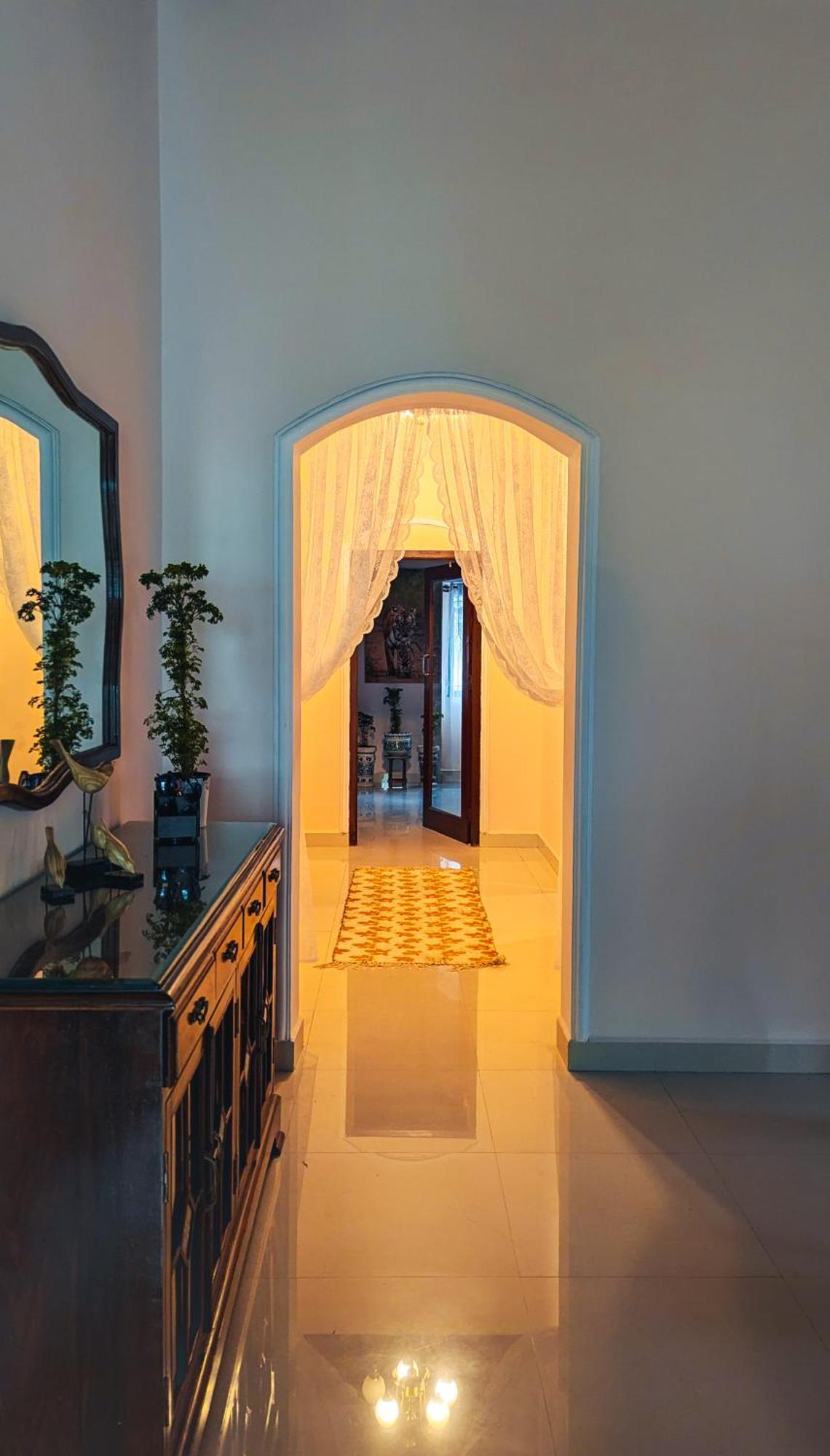 The First House By V3Homestay 4Bhk Private Pool 卡兰古特 外观 照片